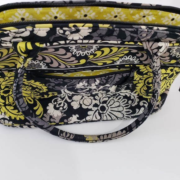 Vera Bradley Bag / Satchel; Approx. 15 x 10 x 5 - Picture 2 of 10
